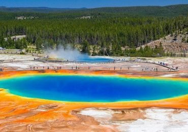 Grand Prismatic Spring Yellowstone National Park