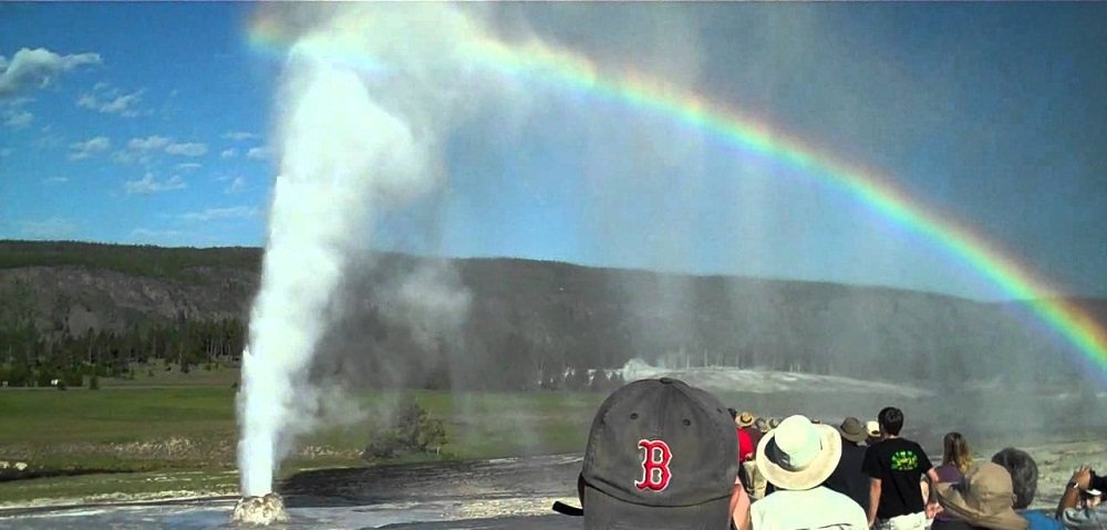 Old Faithful Geyser at Yellowstone National Park