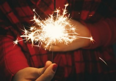 6 Financial Resolutions For A Stable 2018