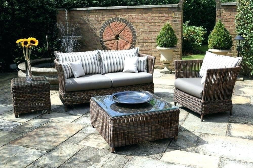 Outdoor living space ideas, How to expand outdoor living space