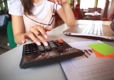 5 Reasons Why It's Important To Keep A Check On Your Personal Loan EMI