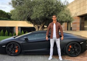 Cristiano Ronaldo Lamborghini Aventador LP 700-4