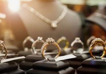 Everything You Need to Know About Pawning Jewelry