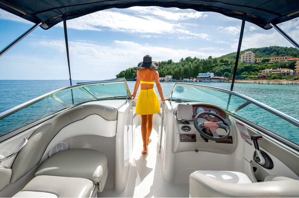 Luxury Yacht Rentals What to Know Before Embarking