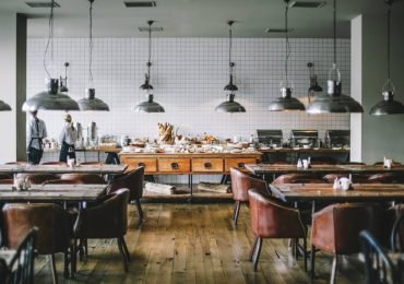How to Maintain Health and Safety at Your Restaurant Business