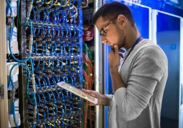 The Differences Between Managed and Unmanaged VPS Hosting