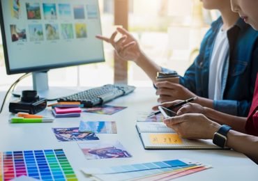 When to Hire an Agency to Manage Your Social Media