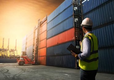 Difference between shipper and exporter