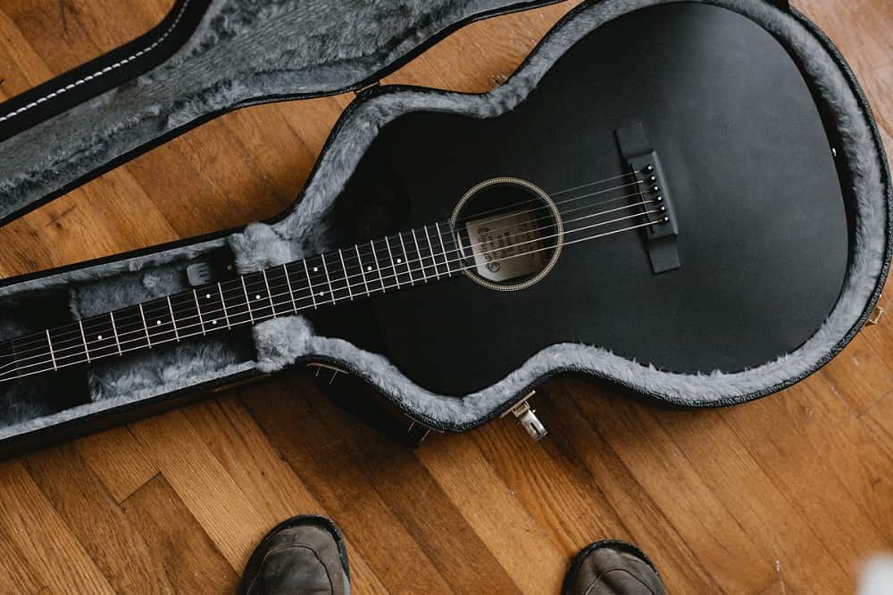 Benefits of Guitar Insurance for Gigging Musicians From Theft to Damage