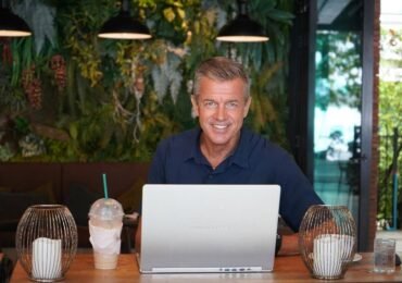 Online Business Listings Boost Your Visibility and Attract Customers