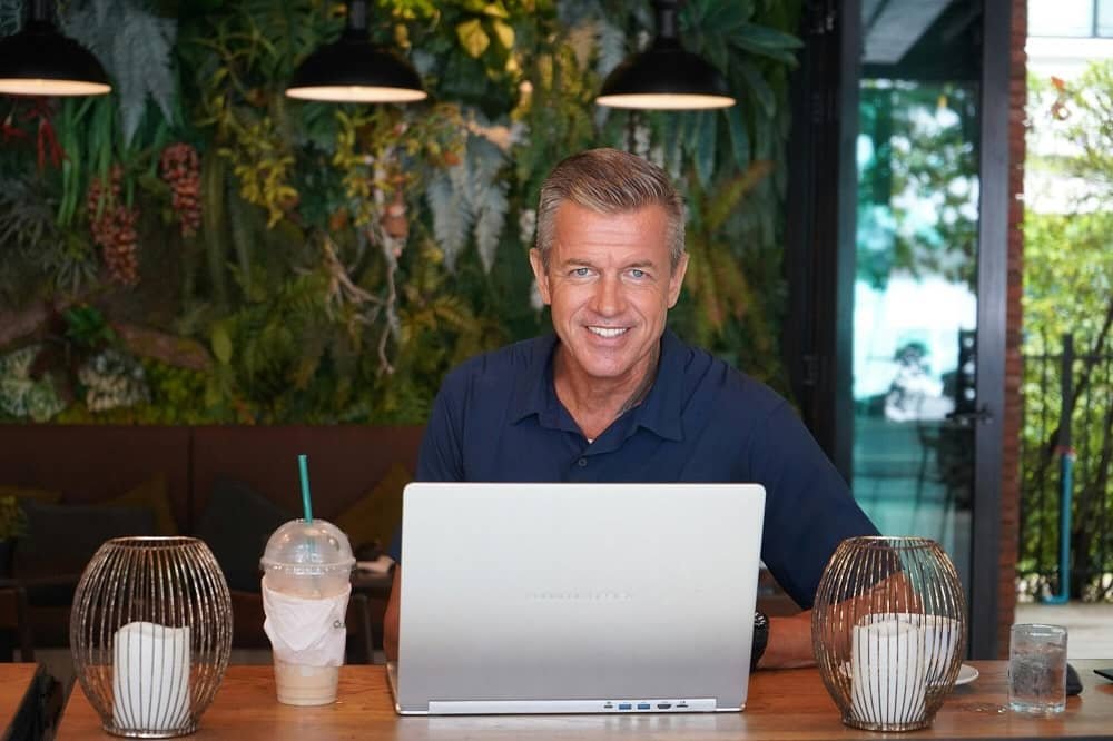 Online Business Listings Boost Your Visibility and Attract Customers