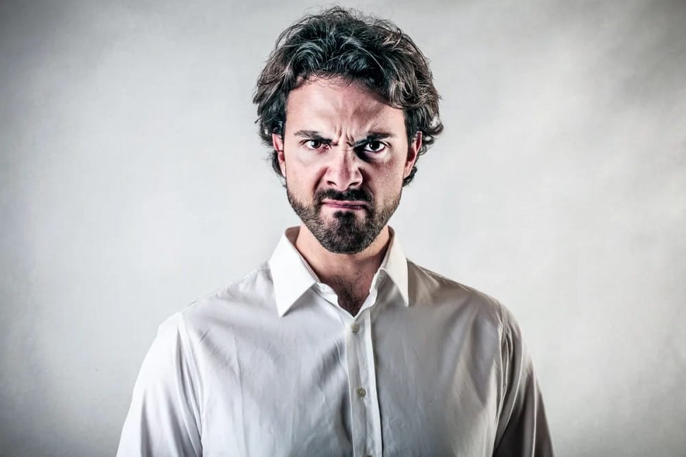 7 Ways To Handle Divorce With a `Narcissist