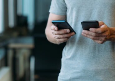 How to Start a Business without Quitting your Job