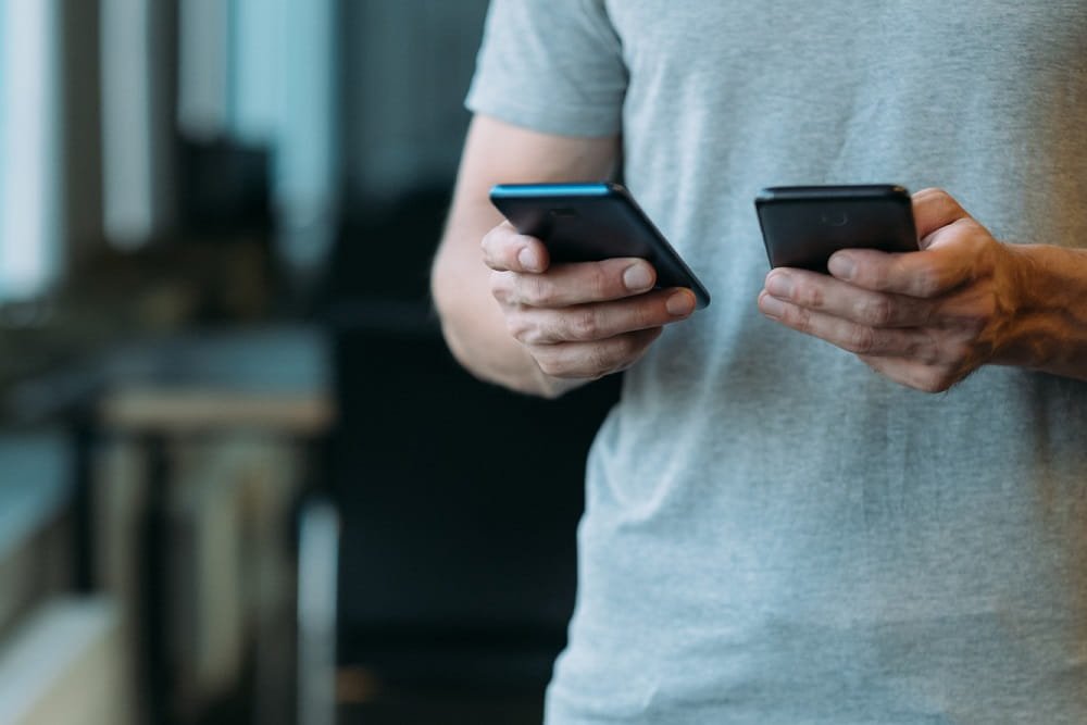 How to Start a Business without Quitting your Job